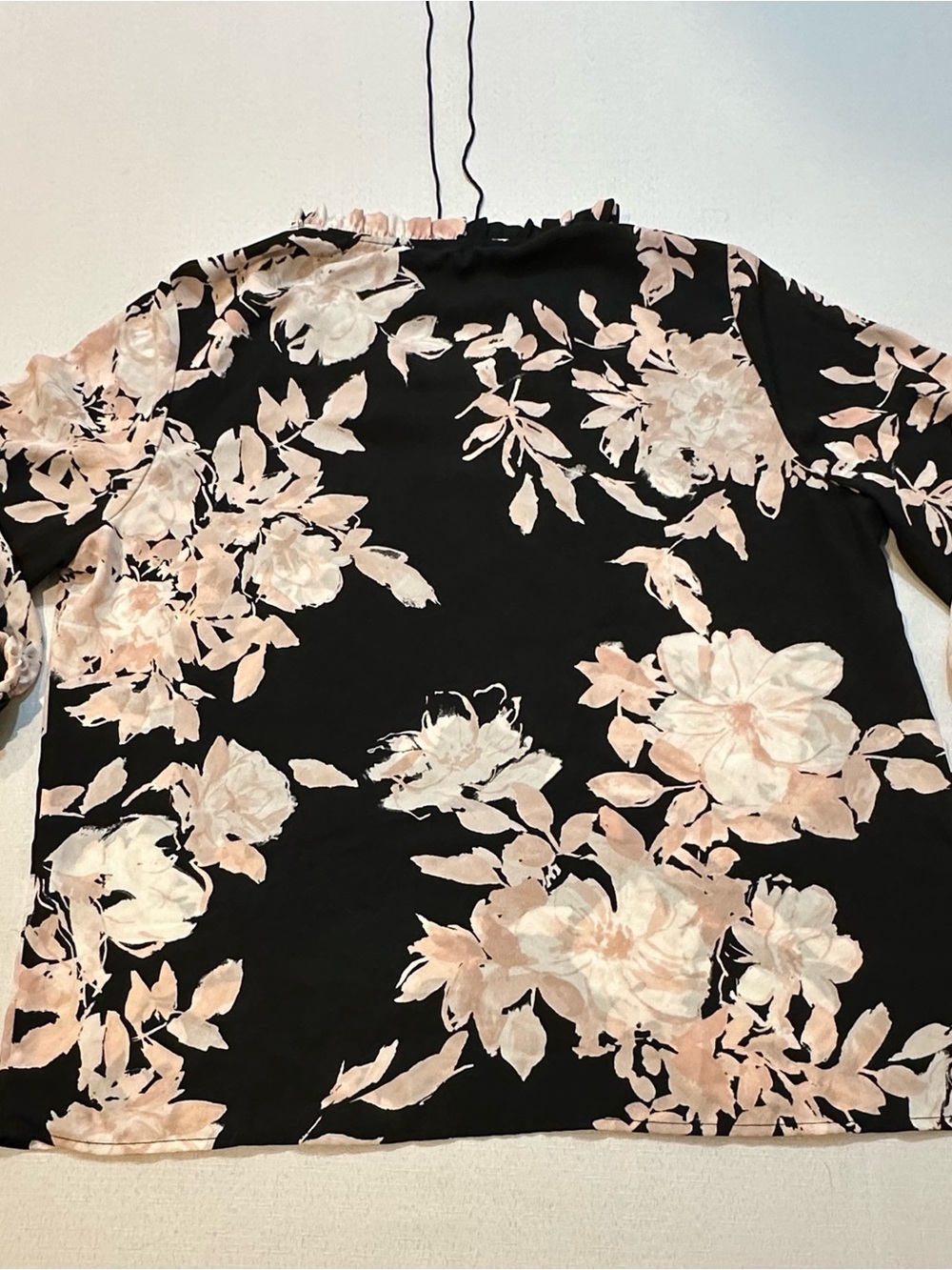 Karl Lagerfeld Paris Floral Pearl Embellished Tassel Blouse XL - Picture 12 of 15